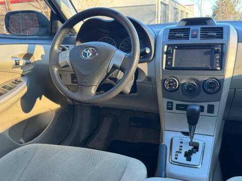 2013 Toyota Corolla LE