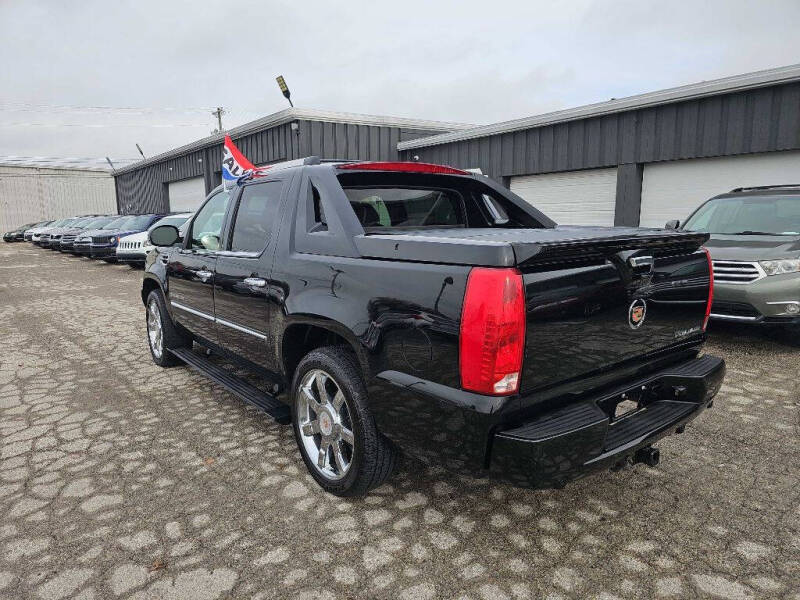 2013 Cadillac Escalade EXT Premium