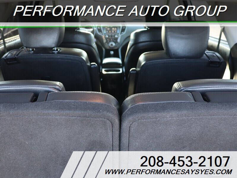 2017 Hyundai Santa Fe Limited