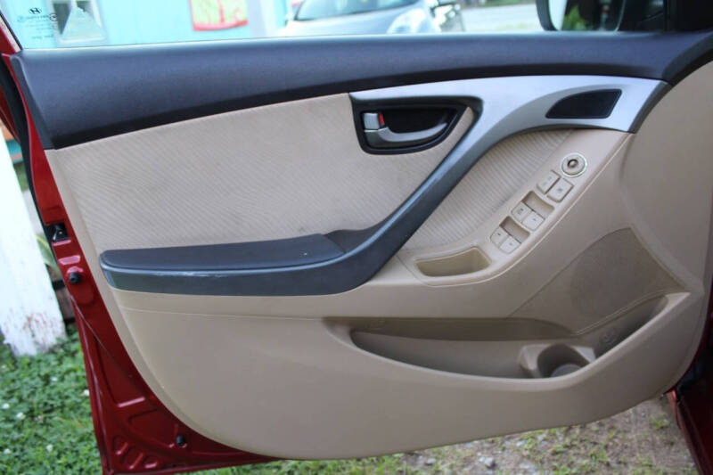 2011 Hyundai Elantra GLS