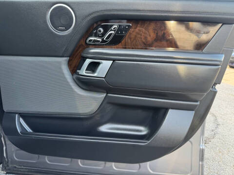 2020 Land Rover Range Rover P525 HSE