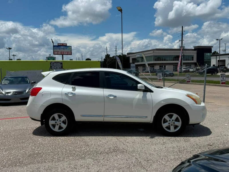 2013 Nissan Rogue SV