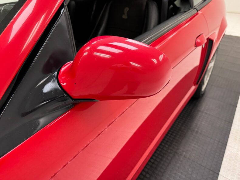 2004 Ford Mustang SVT Cobra
