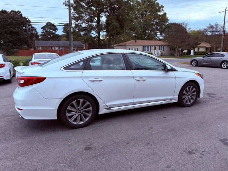 2017 Hyundai Sonata Sport photo 6