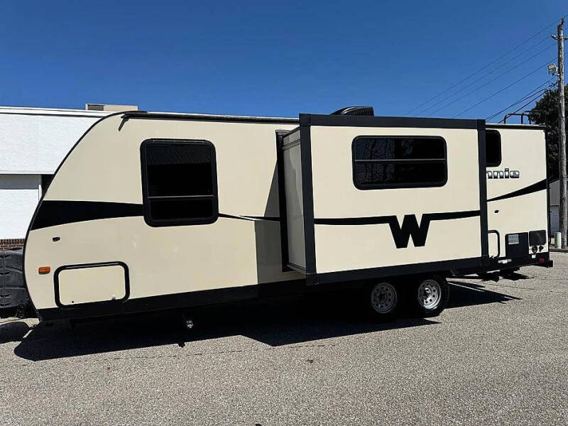 2016 Winnebago Minnie