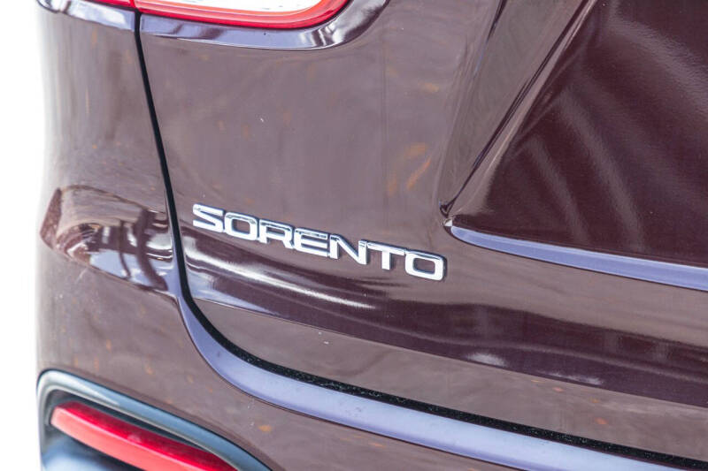 2018 Kia Sorento L