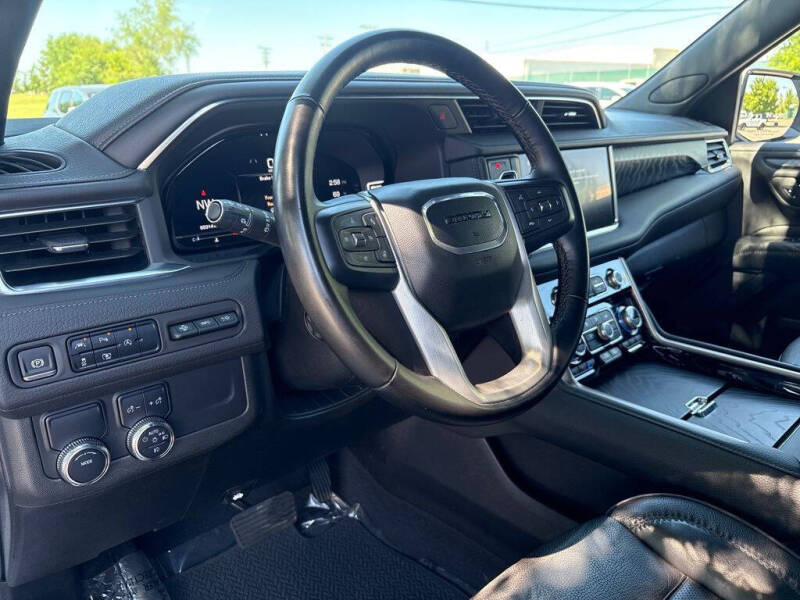 2024 GMC Yukon Denali