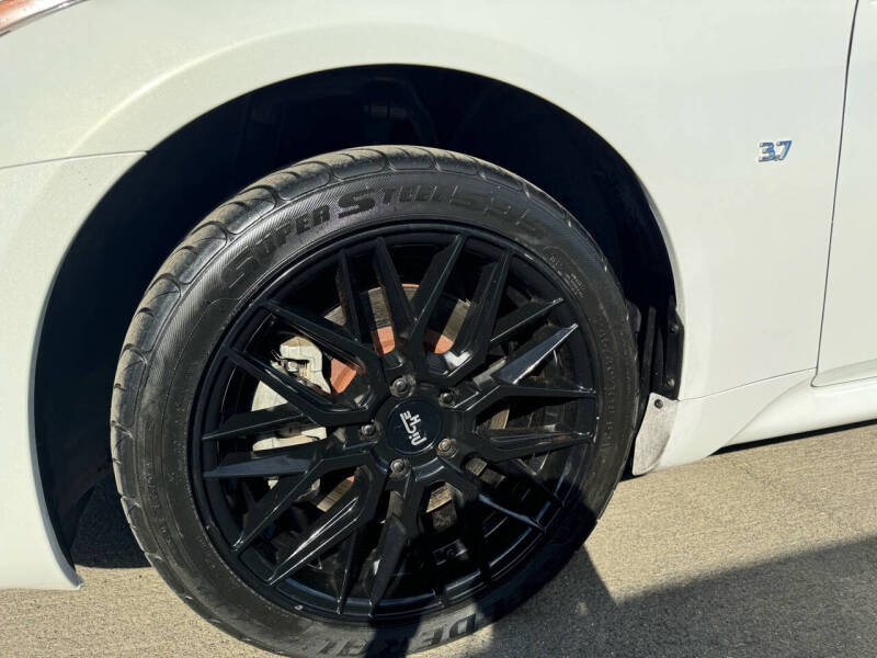 2014 Infiniti Q60 Coupe