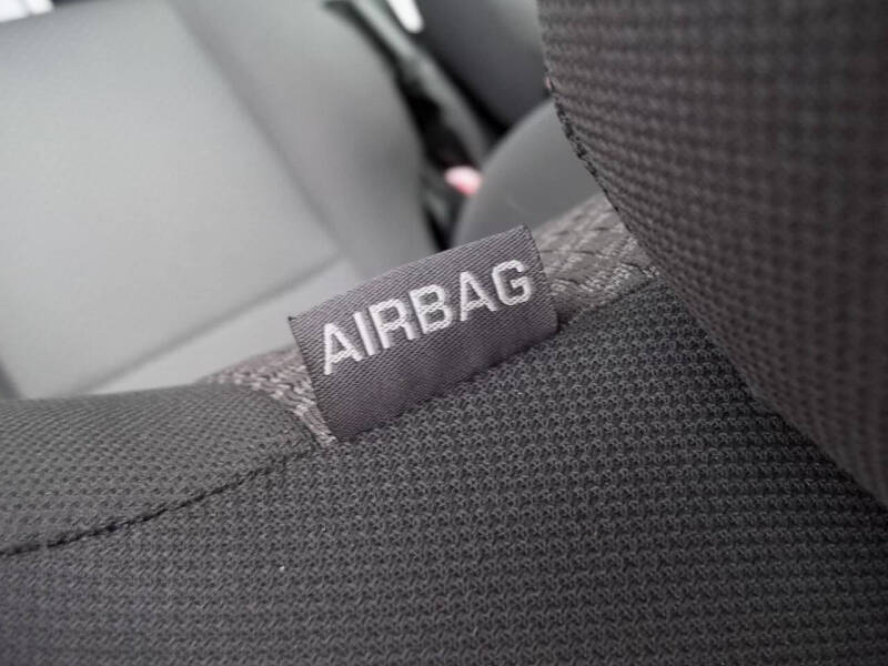 2005 Ford Focus ZX5 S