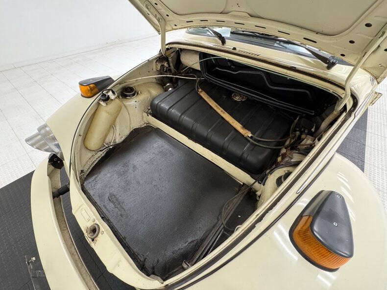 1977 Volkswagen Super Beetle