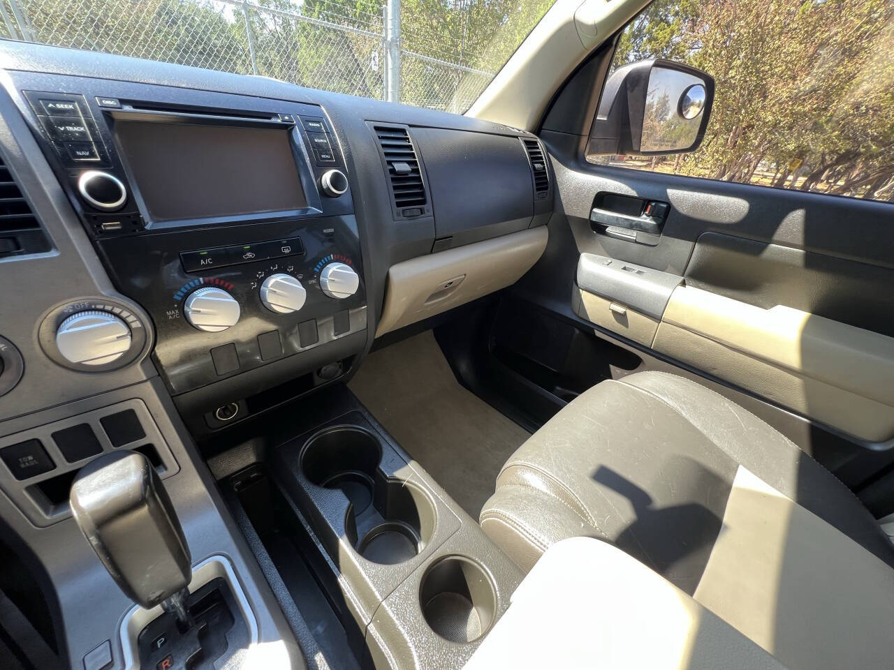 Used Car 2010 Toyota Tundra  Grade 4x4 4dr Crewmax Cab Pickup Sb (5.7l V8 Ffv) For Sale Under $20,000 In Austin, Texas