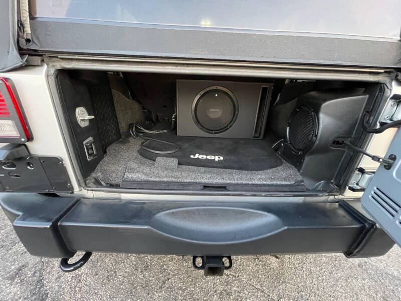 2012 Jeep Wrangler Unlimited Sport