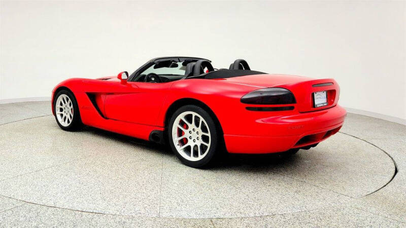 2004 Dodge Viper SRT-10