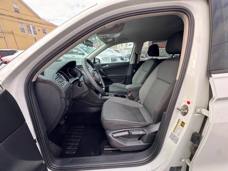 2019 Volkswagen Tiguan S