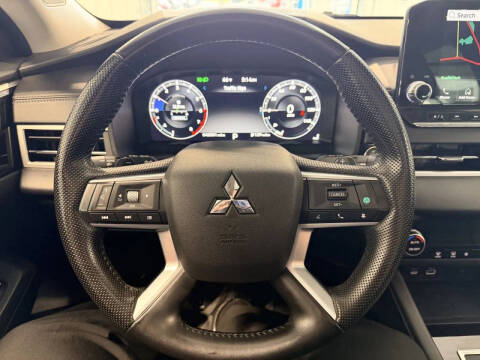 2022 Mitsubishi Outlander SE