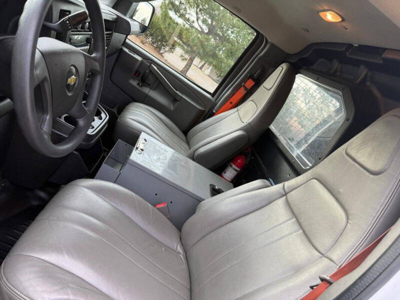 2017 Chevrolet Express 2500