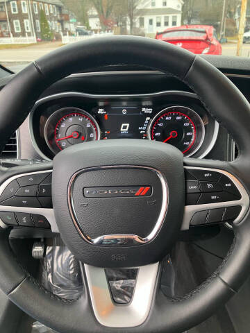 2017 Dodge Charger SXT