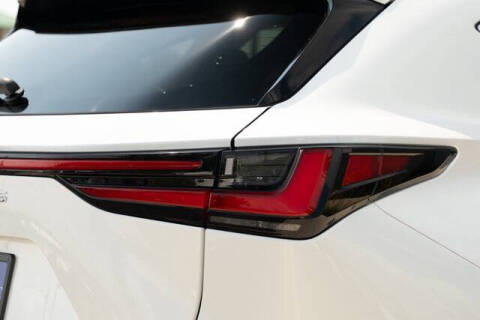 2025 Lexus NX 350h Luxury