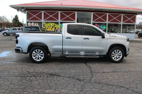 2020 Chevrolet Silverado 1500 Custom