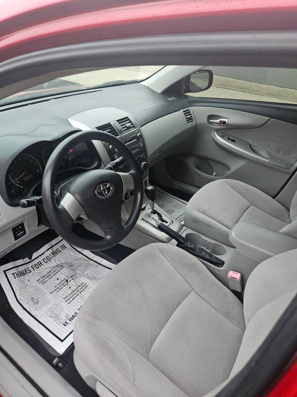 2011 Toyota Corolla LE