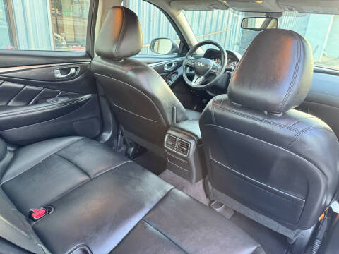 2018 Infiniti Q50 2.0T Luxe