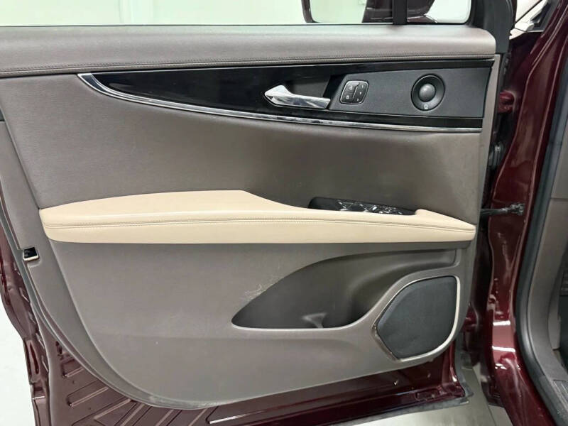 2021 Lincoln Nautilus Reserve