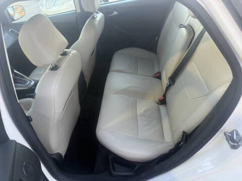 2018 Ford Focus Titanium