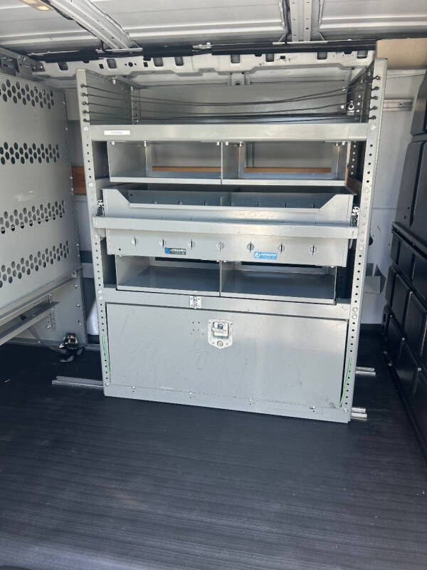 2017 Chevrolet Express 2500