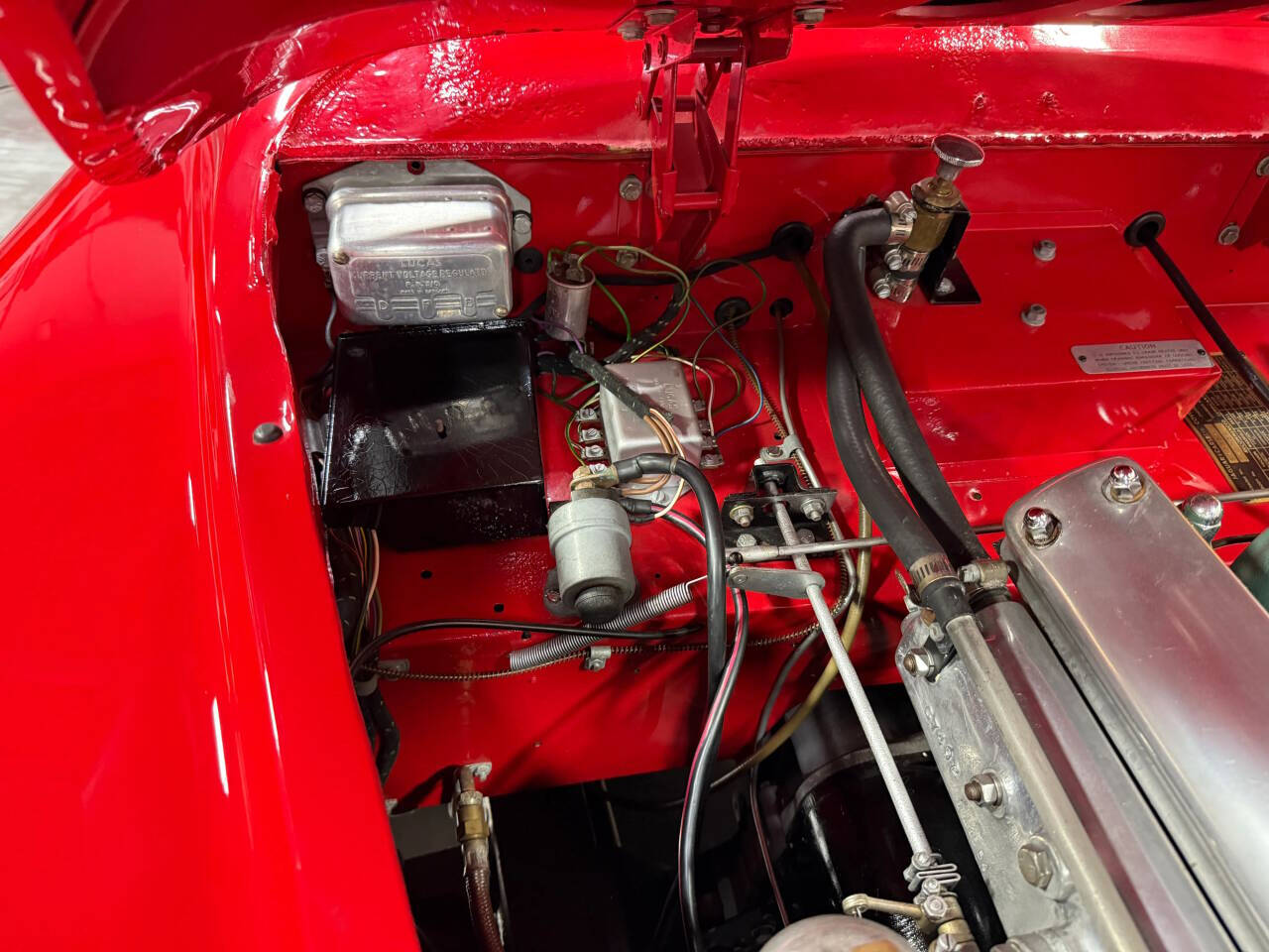 1956 Jaguar XK 140 Roadster 40
