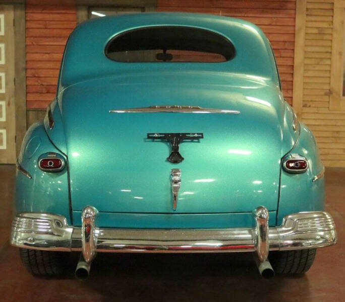1948 Ford Super Deluxe