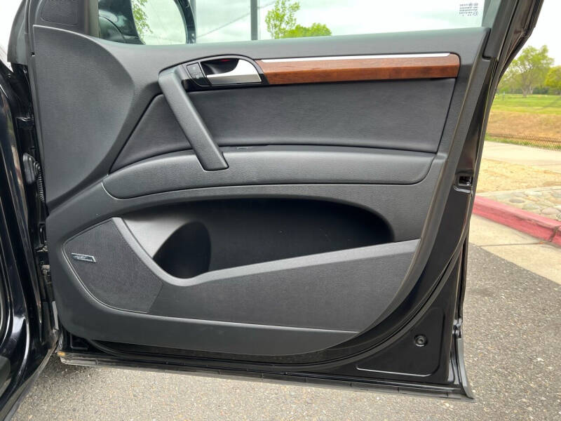 2012 Audi Q7 3.0T quattro Premium Plus