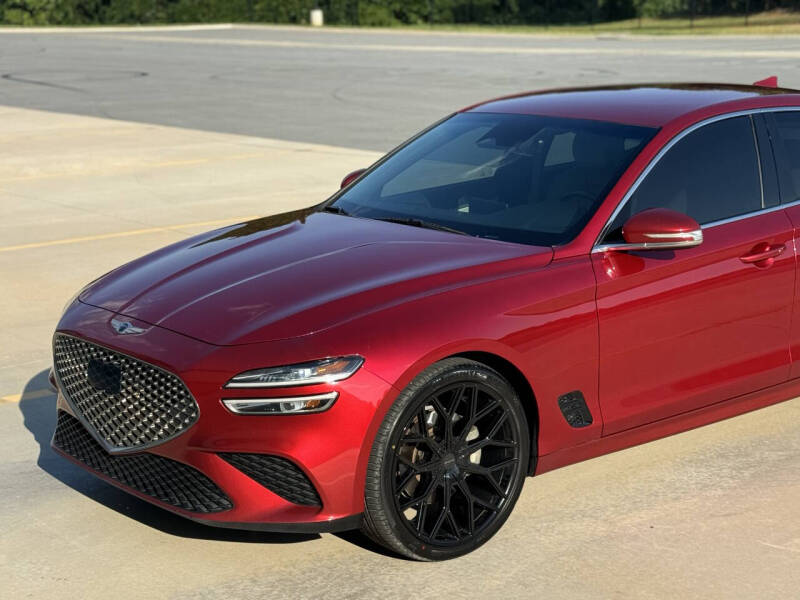 2022 Genesis G70 2.0T