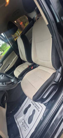2019 Hyundai Accent SE