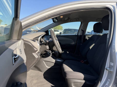 2019 Chevrolet Sonic LT Auto