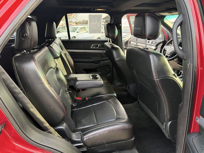 2017 Ford Explorer Sport