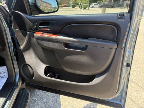 2011 Chevrolet Avalanche LT