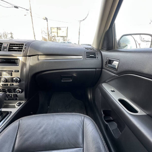 2012 Ford Fusion SEL