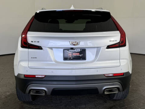 2023 Cadillac XT4 Premium Luxury