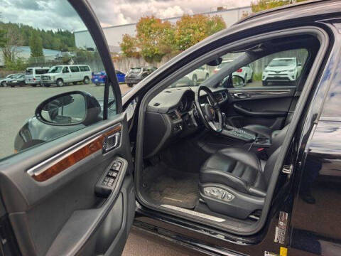2017 Porsche Macan
