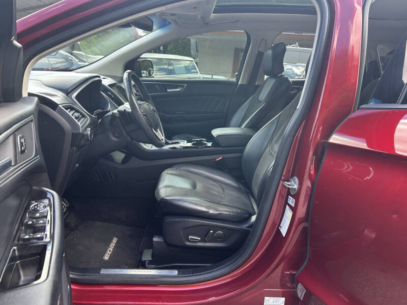 2017 Ford Edge Sport