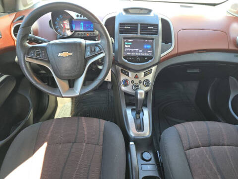 2014 Chevrolet Sonic LT Auto