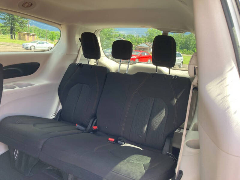 2017 Chrysler Pacifica Touring