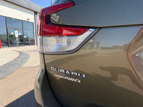 2024 Subaru Forester Premium