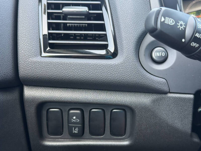 2026 Mitsubishi Outlander Sport LE