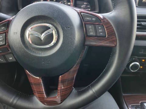 2015 Mazda MAZDA3 i Sport