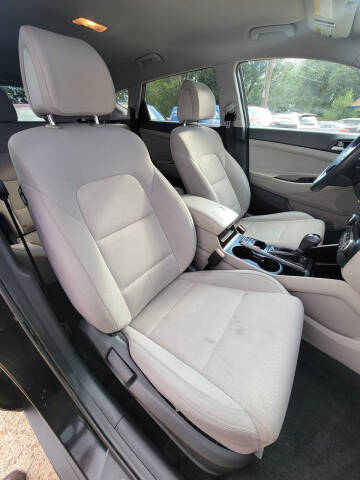 2017 Hyundai Tucson SE