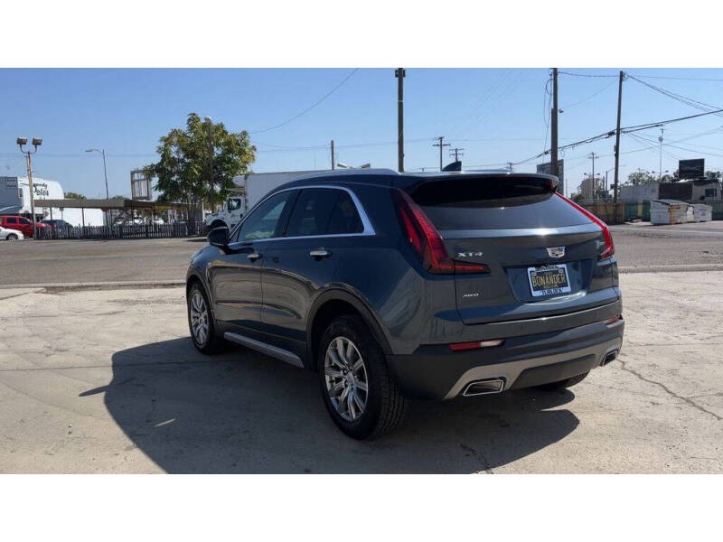 2020 Cadillac XT4 Premium Luxury