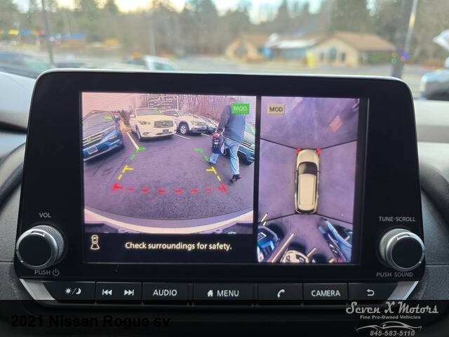 2021 Nissan Rogue SV