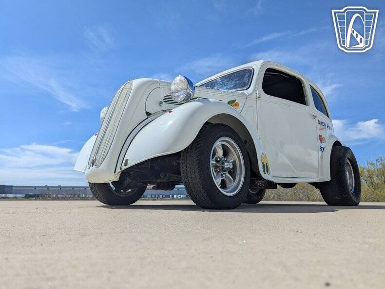1948 Ford Anglia