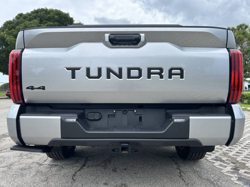 2024 Toyota Tundra SR5